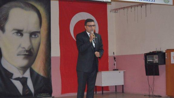 TBMM Müşaviri Eğitimci Yazar Ahmet BALIBEY tarafından Diriliş ve Gençlik konulu seminer verildi