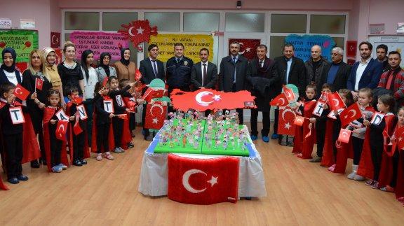 75.Yıl Cumhuriyet Anaokulunun "Bayrakların En Güzeli" Proje Sergi Açılışı Gerçekleştirildi